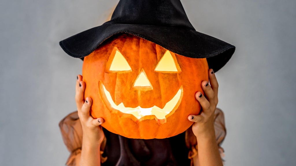 Where to celebrate Halloween 2026 in Miami and Broward: Festivals, trunk-or-treats and more — Vero Beach Arts news