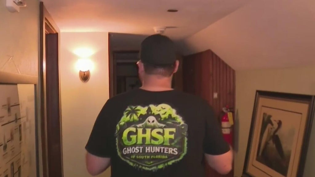 NEXT Weather meteorologist Scott Withers hunts for ghosts at South Florida’s most haunted location — Vero Beach Sports news