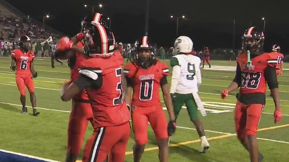 Miami Carol City defeats rival Miami Central 27-10 — Vero Beach Schools news