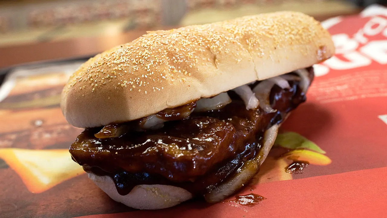 McDonald's dealt legal setback as judge allows McRib meat lawsuit to proceed — FOX 13 Tampa Bay News