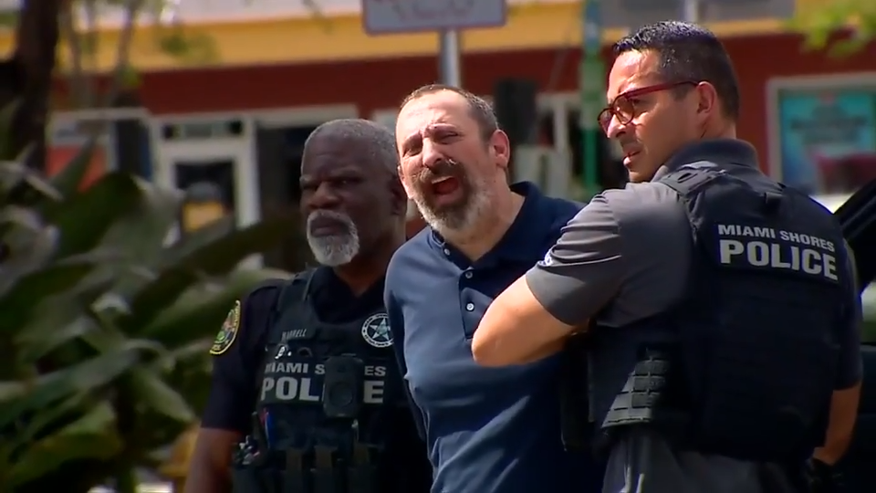 Man arrested after stealing SUV from Miami Shores car dealership, leading police on pursuit — WSVN 7 Miami-Dade